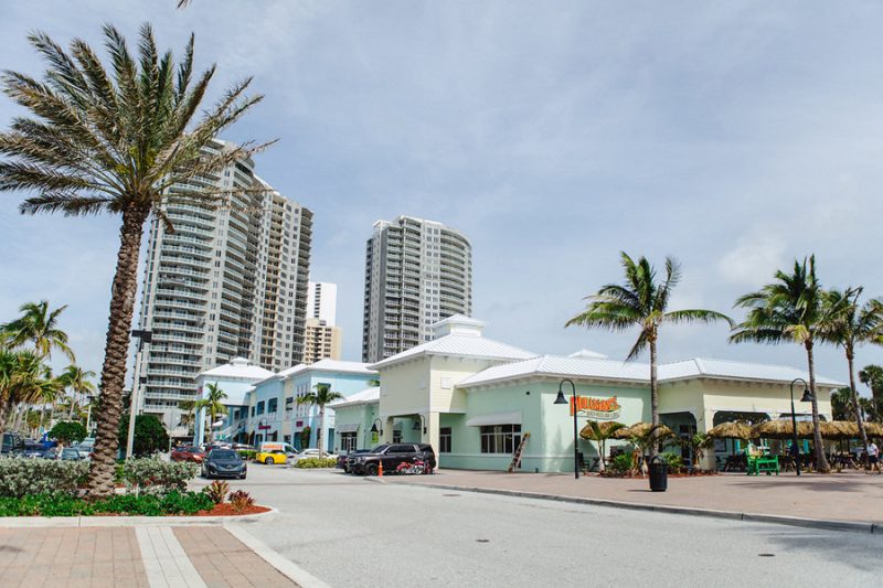 Singer Island Mulligan's Beach House